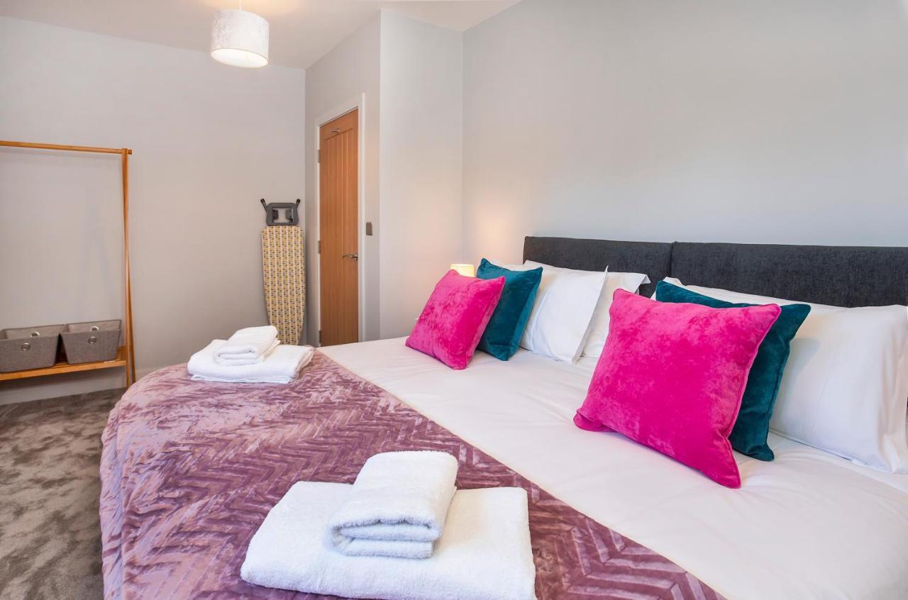 The Luxury Potting Shed With Free Parking! Apartment York Exterior photo